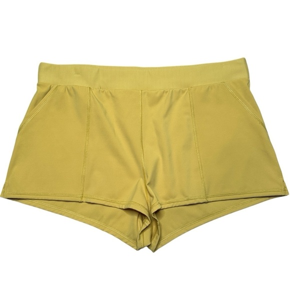 Free People Movement Move On Micro Shorts yellow XL - Picture 1 of 3